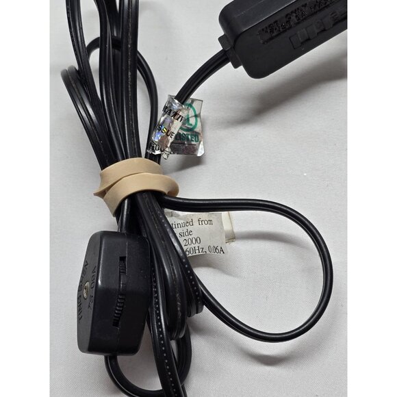 Yellow and Orange Melted popcorn Fish Lamp- Y2K Retro Room Decor - Picture 12 of 13